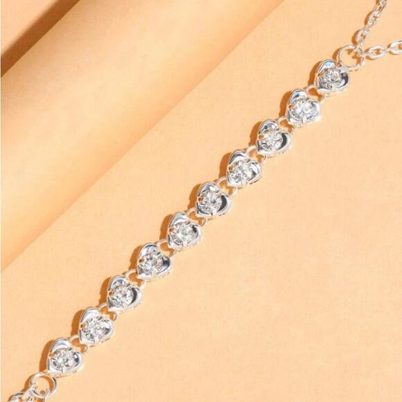 Silver Heart Zircon Body Chain, Elegant, Classy, Minimalist, Punk - Picture 3 of 4